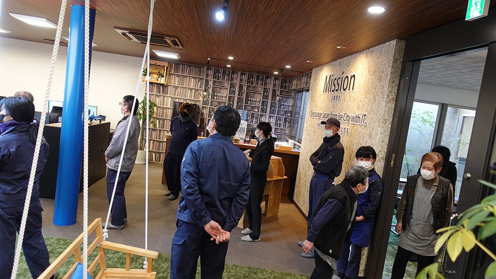 コムデック　上村工作所　kintone 方針発表会